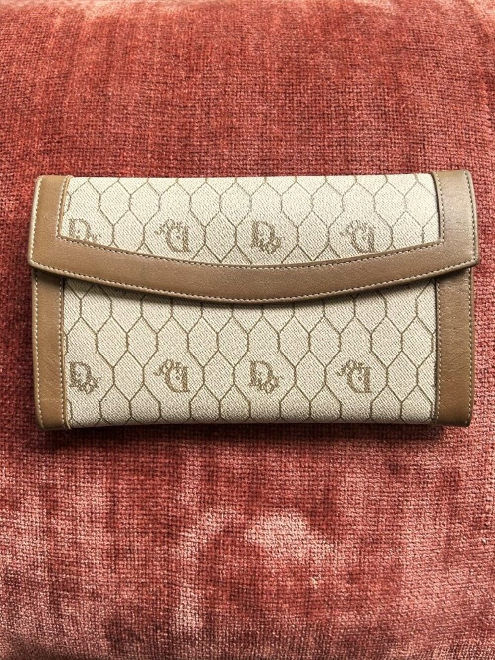 CHRISTIAN DIOR Honeycomb Wallet, Beige, Pecan